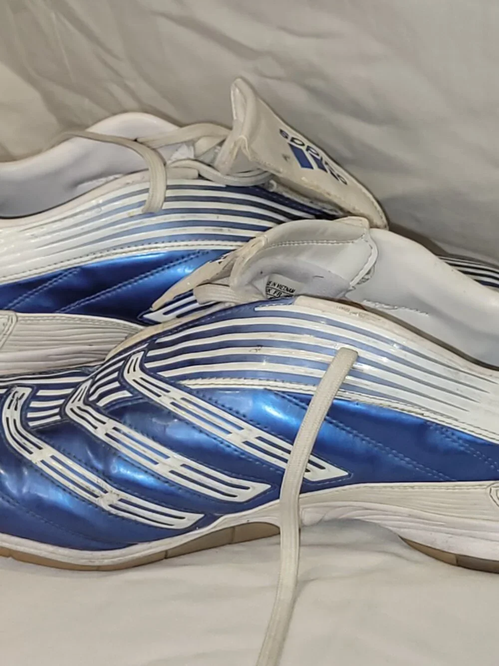 Adidas Predator Absolado Indoor Shoes White and Metallic Blue